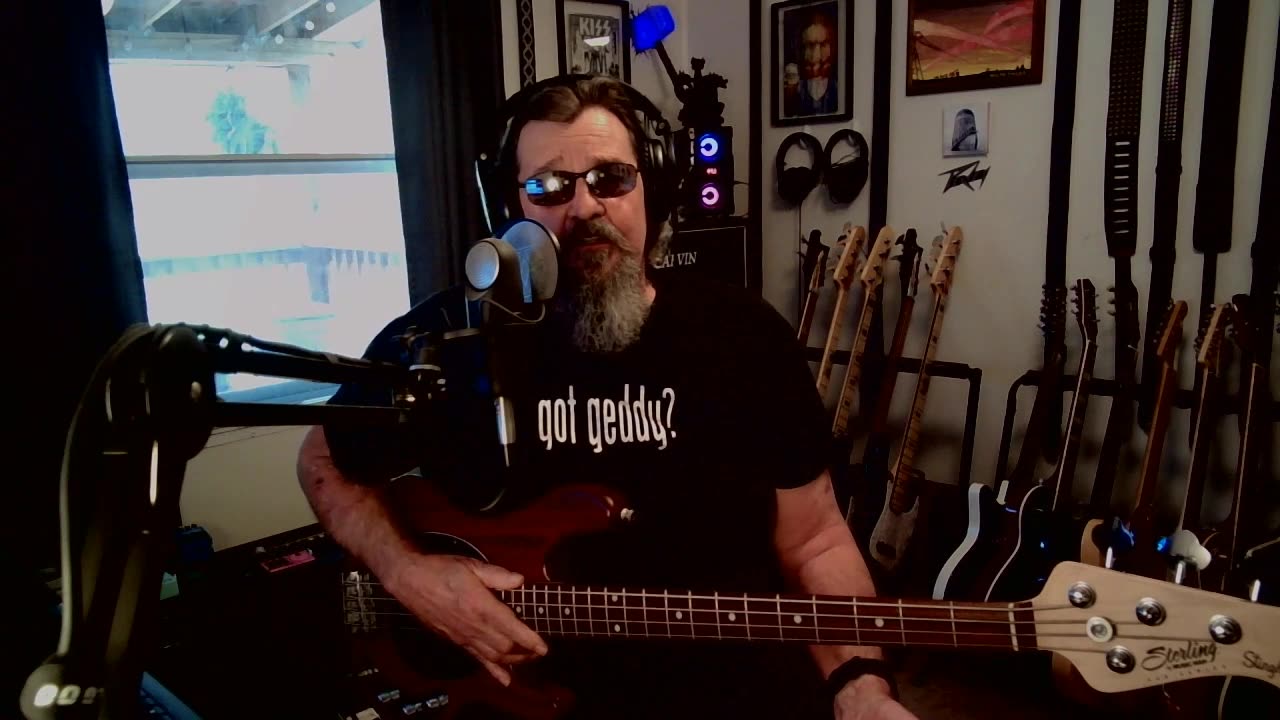 "I Feel Love" Donna Summer (2004 Remaster)