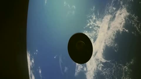 Footage Of an Extraterrestrial Spacecraft Has Gone Viral