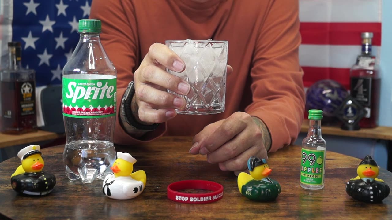 Billy Robins - 99 Apples & Sprite Winter Spiced Cranberry Soda