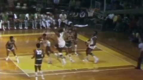 "Milwaukee Bucks vs Atlanta Hawks" NBA 1970/71 (17/10/1970)