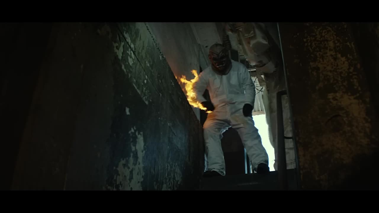 Trending: Slipknot - The Devil In I [OFFICIAL VIDEO]