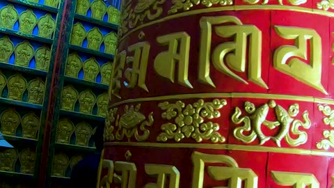 Buddhist Prayer Wheels at Samagaun | Manaslu Circuit Trek Nepal 🇳 Short
