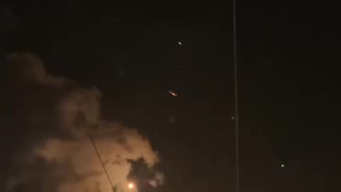 🇮🇷⚡️🇮🇱 Israeli air defense confronting Iranian missiles viewed from Tyre, Lebanon