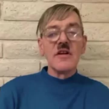 My strange Addiction - I'm addicted to dressing like hitler