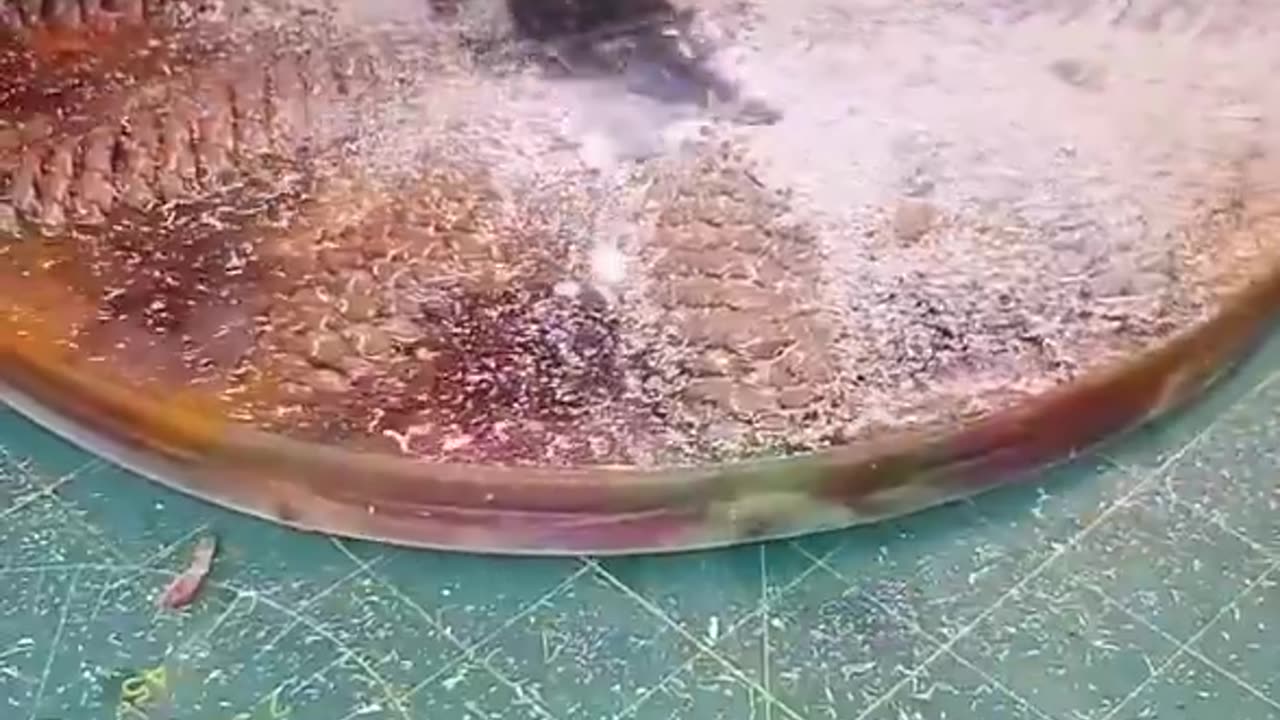 Epoxy resin pine cone clock