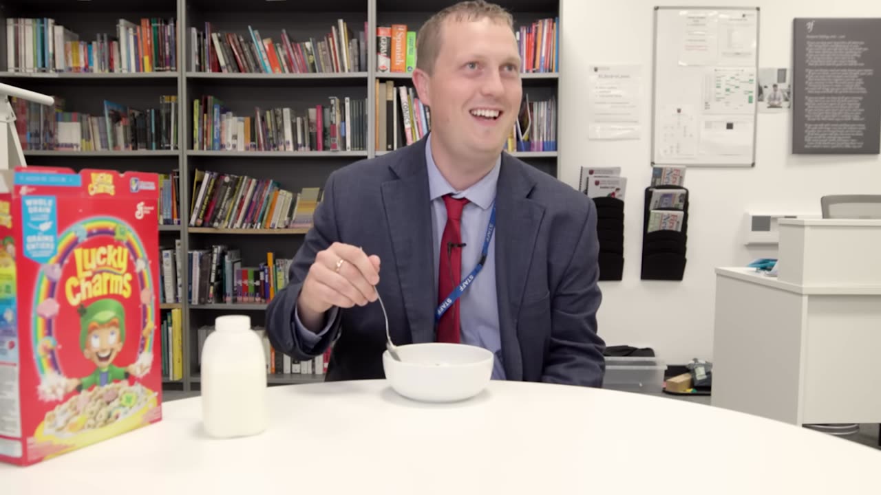 British Highschoolers try American Cereal for the first time!