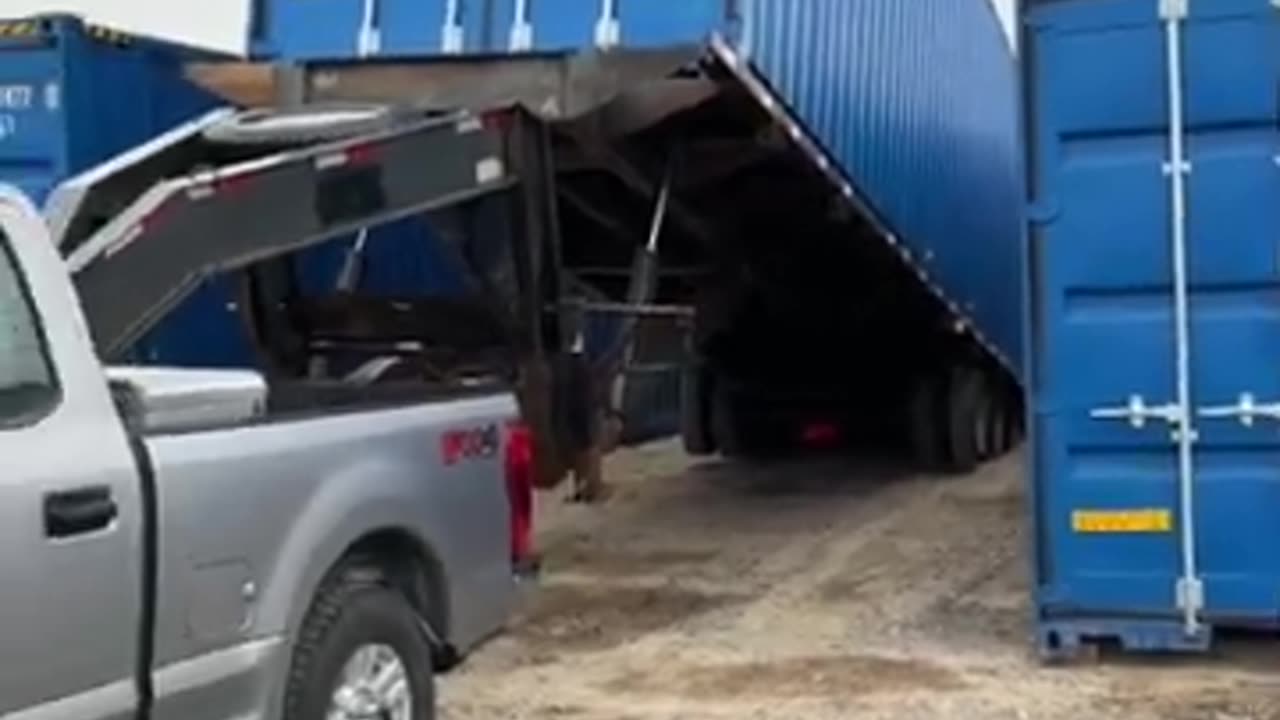 How We Deliver Your Container | USA Containers