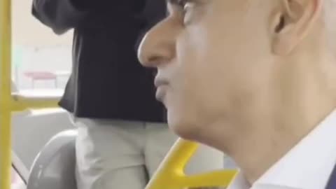 Sadiq Khan cries and plays the victim card: "Trump is racist and Islamophobic!"