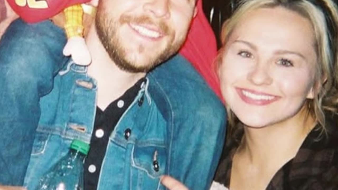 Singer-Songwriter Breanna Nix on Juggling Music Career and Raising a Son - WorldEye