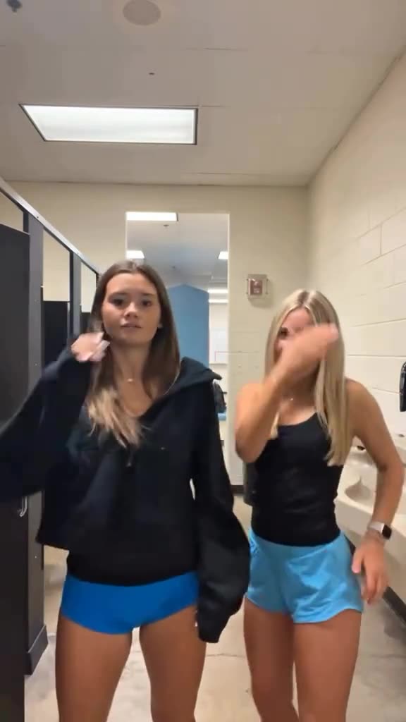 Hit like and follow for more smiles and journeys!