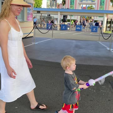 My Toddler’s Fun-Filled Day at Warner Bros Movie World!