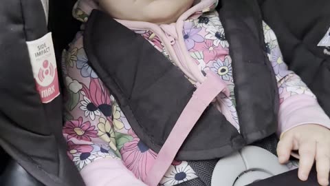 baby kayla’s car-seat nap 🚗💤 (so cute!)