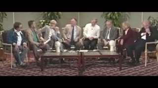 Dallas Autopsy Panel #4 The Metal Head Supports-Pics being Phonied-Putting JFK in Mahogany Casket>DC