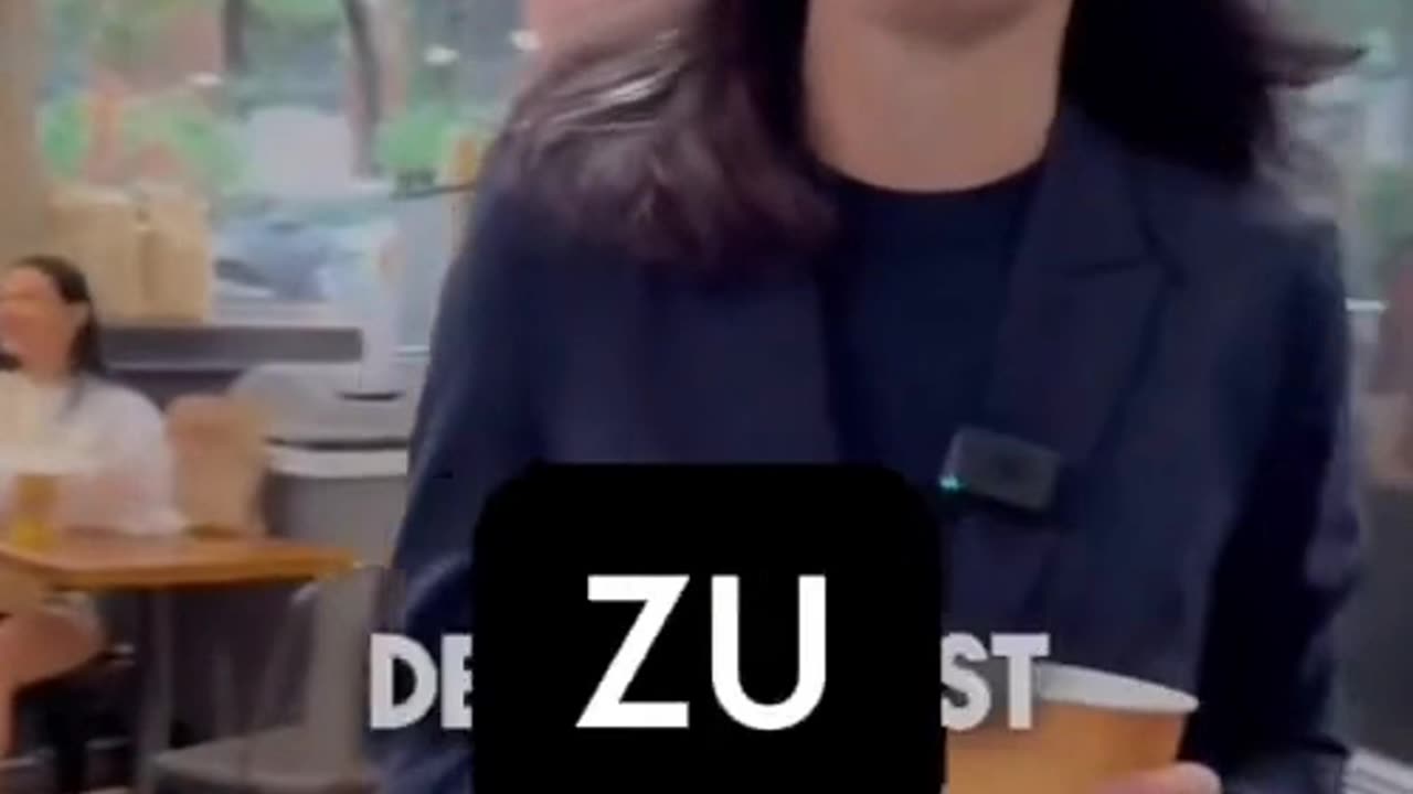 au weia. die alte gibt's IMMERnoch???