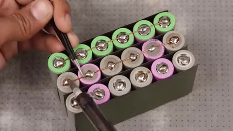 How to make 12 volt high power lithium ion battery #shorts
