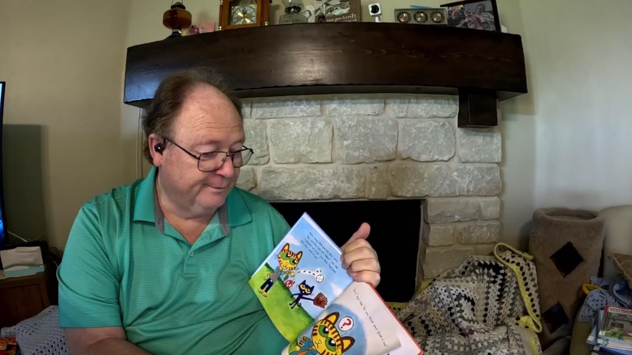Pete The Cat Show And Tell