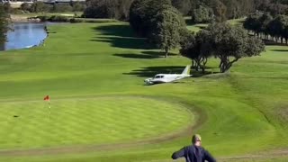 Moment plane crash lands onto Sydney golf course; no injuries