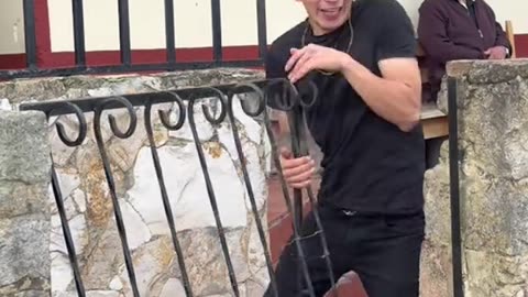 Nunca despiertan a la hora que es 😩😩😩 Los amo viejitos hermosos 💙👴👦👵💙
