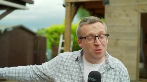 ZMYWAK x RUCH OPORU PANELE SŁONECZNE w UK MAJĄ SENS (sposób na prąd)