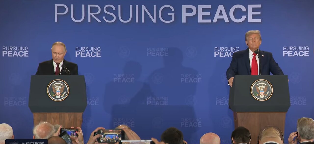 TRUMP & PUTIN PURSUING PEACE