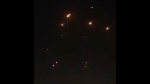 MOMENTS AGO: Iranian missiles over the sky in Israel.