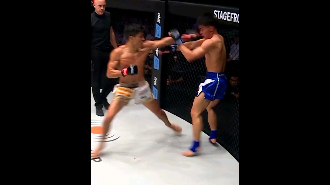 Two strong fighter are going the Distance