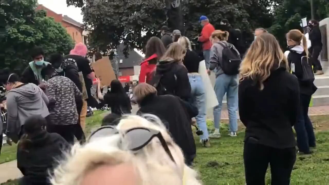 PPP displays his anus to a crowd in a public park while children were present