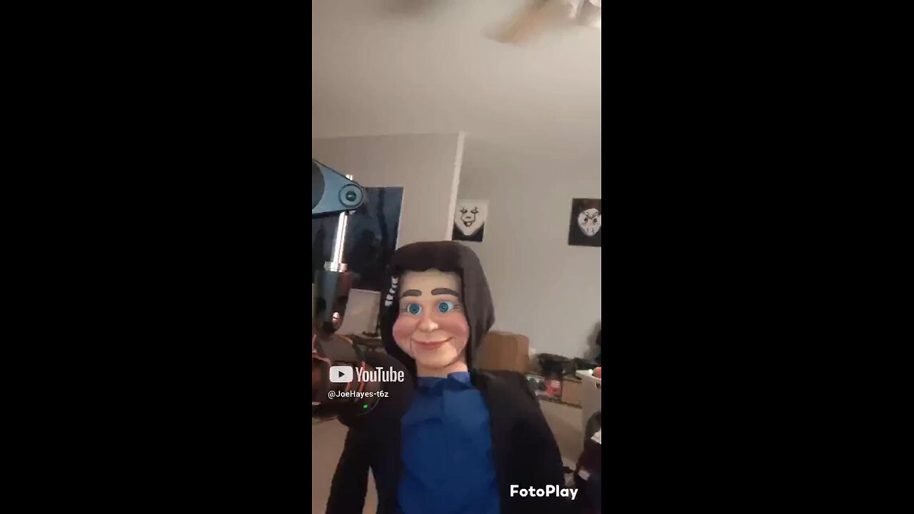 lil Jeff sings granny clause