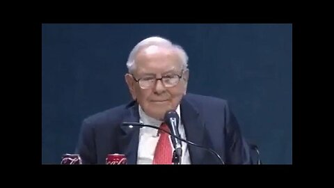 Buffet Just Dropped MAJOR WARNING! He's Preparing for US Dollar Collapse, Moves Money Into Yen