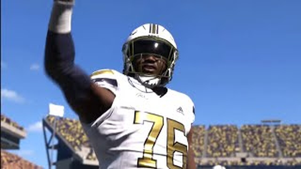 EA SPORTS COLLEGE FOOTBALL 26.