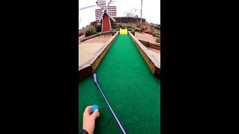 How2Basic Attempts Minigolf #how2basic #minigolf #funny #sora