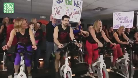 Breaking: The Cycling Studio Flash Mob Proposal That Went Viral!