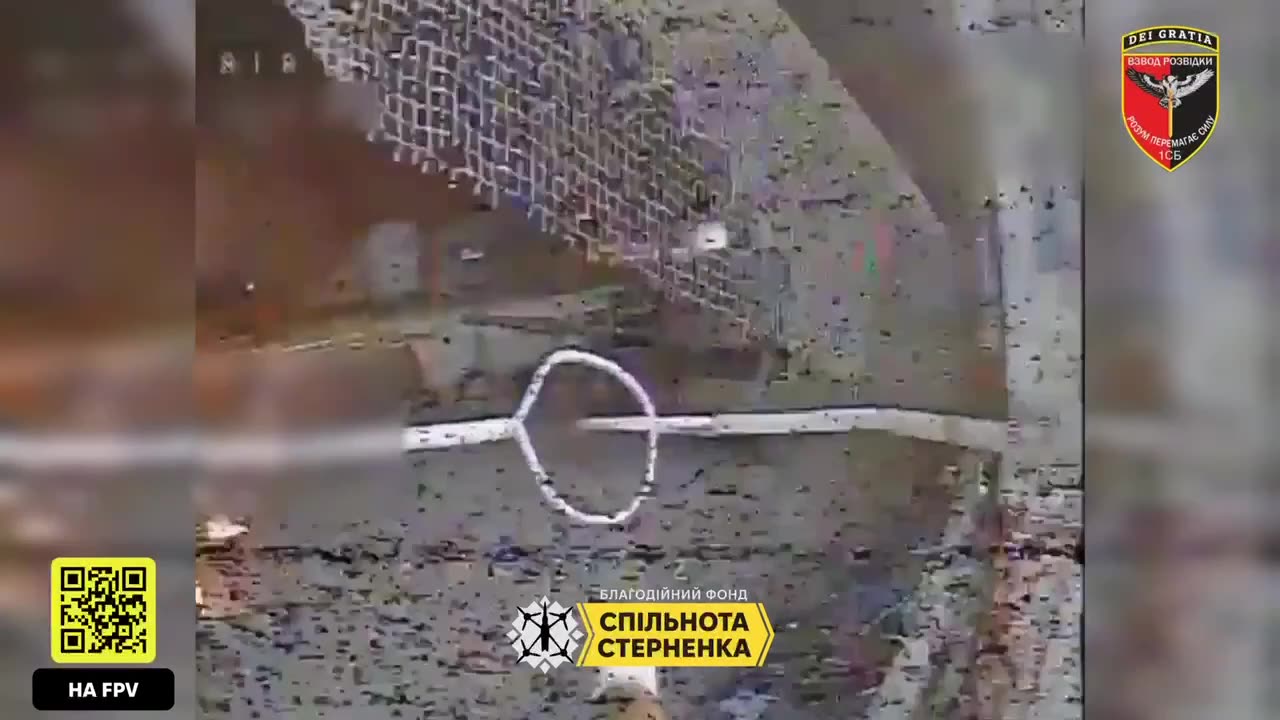 💥🔥 Soldiers of the 30th Motorized Infantry Battalion set fire to a shelter in which the enemy