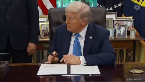 Trump signs proclamation imposing $100K/year for H-1Bs with Prime Minister Modi of India on speaker.