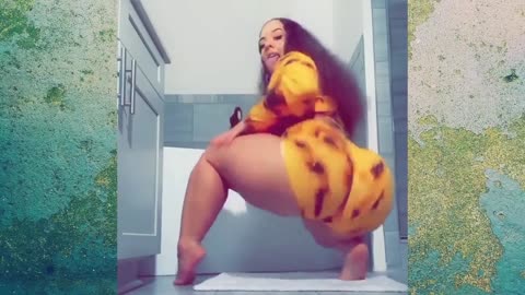 SEXY GIRLS TWERK COMPILATION