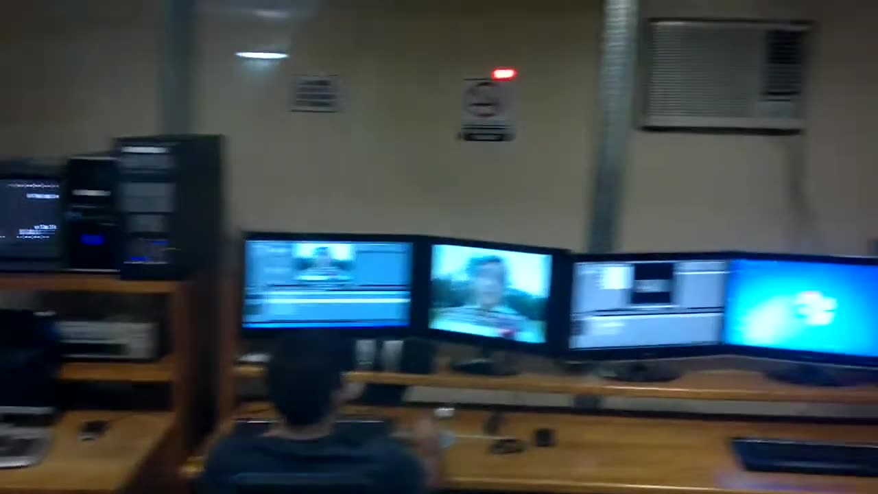 Canal 10 - Tucumán Sala De Operacion tecnica año 2013