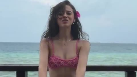 Girls Who Could Literally Cure Sadness 🥺☀️