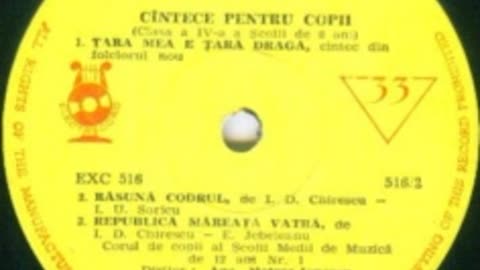 Corul de copii al scolii medii de muzica de 12 ani nr.1 Bucuresti-Rasuna codrul