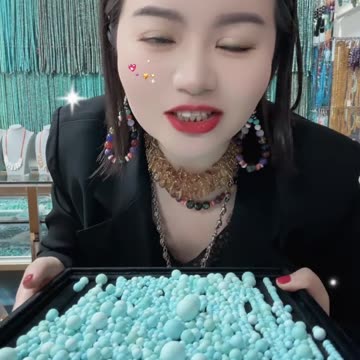 20250624-1 Natural turquoise beads：a deep sea blues planet in the palm of your hand