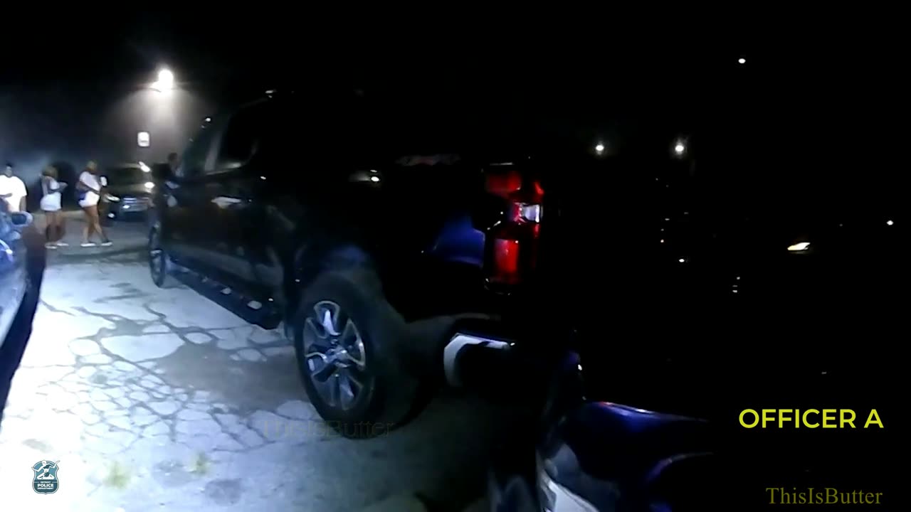 Detroit officer shoots suspect who picked up a gun in attempt to throw it on to a roof