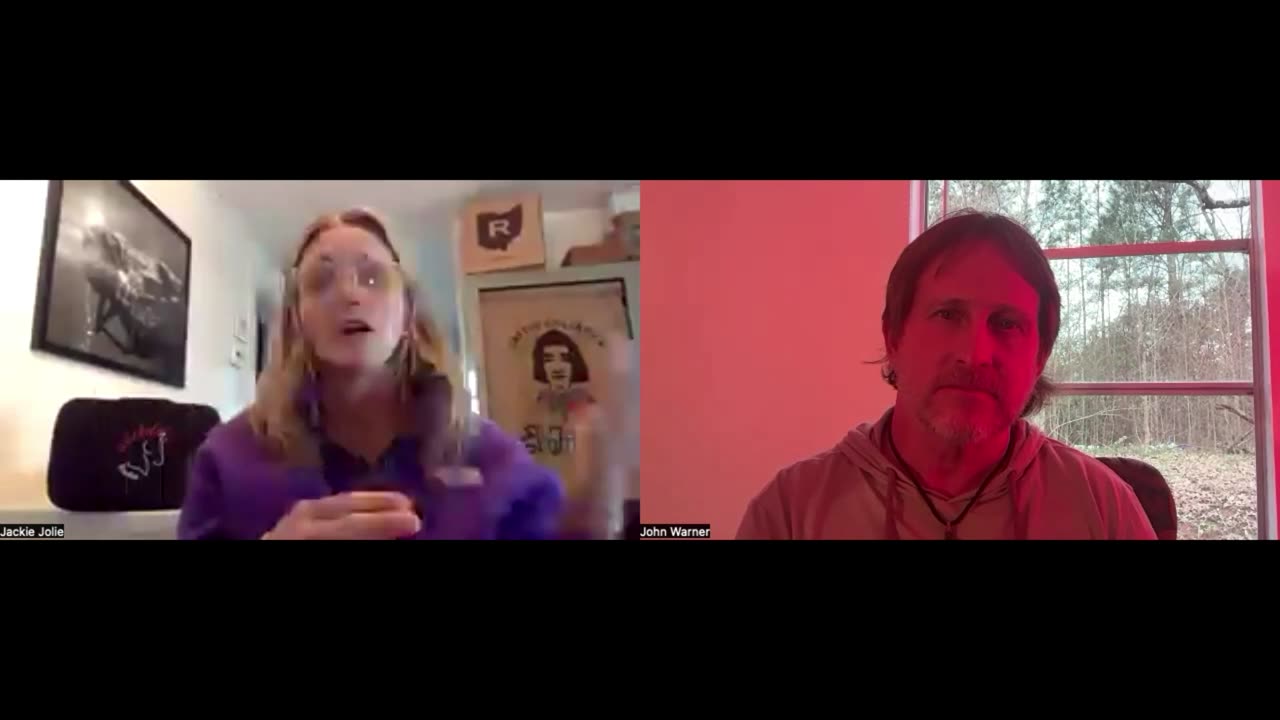 Decentralize Your Life / Jackie Jolie