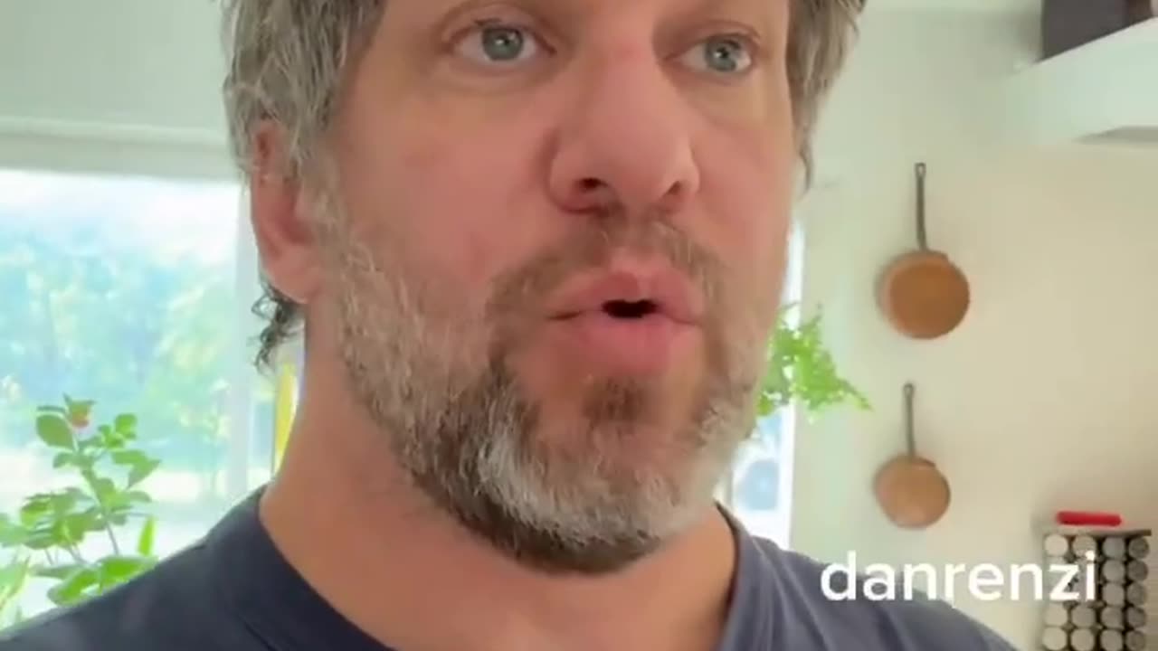 Amerykańska pielęgniarka ujawnia, że nadchodzi nowa zmiana, nie będą już mogli doradzać pacjentom, którzy dzwonią przez telefon.