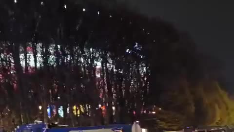 Mecz się zaczął a kibice pod stadionem, nie chcą ich wpuścić