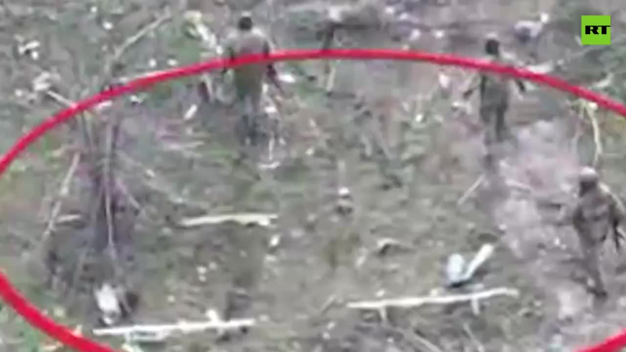 Ukranian Soldiers in Myrnograd Surrendering