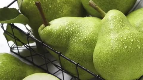 Amazing benefits of eating pears