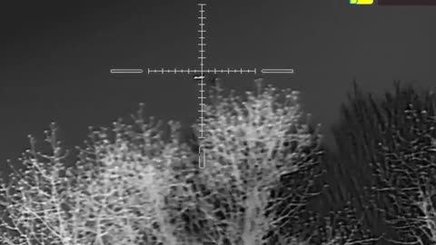 🦅🇺🇦 Our strike UAV came under fire from a large-caliber machine gun, the video