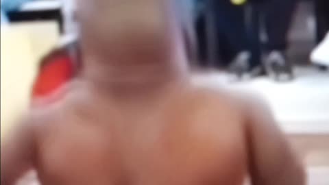 Dwarfs boxing