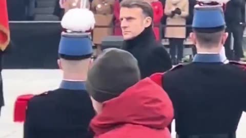 It’s hilarious watching Macron act tough after watching his dad slap him in the face.