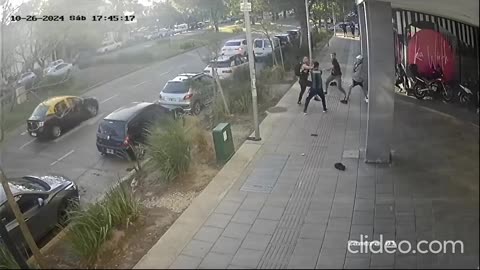 💥 Peleas Callejeras Súper Locas – Gente Común, Ladrones Castigados y Parejas en Guerra 💥