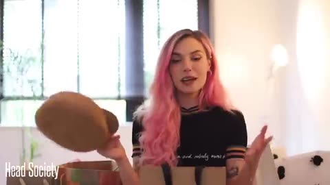 Trending: Pewdiepie Shouting Soyboy in Marzia's Video